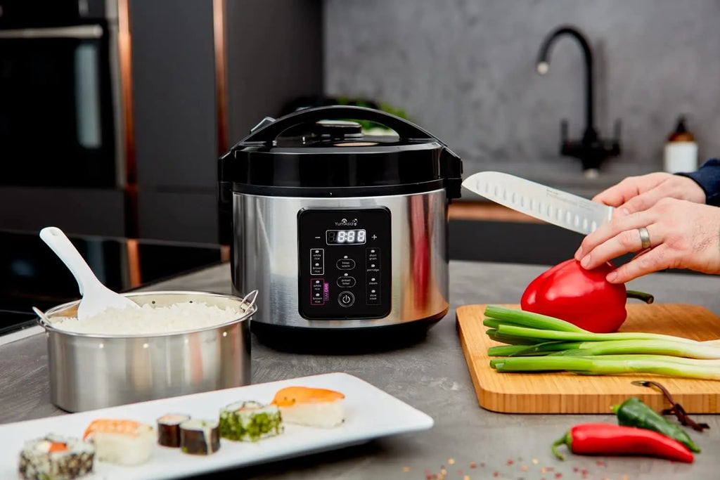 Rice Cooker with Ceramic Bowl, Fuzzy Logic, 5.5 Cups, 110V US